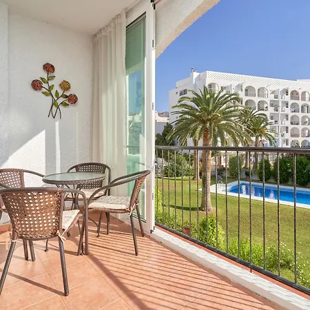 Carabeo 23- Acceso A La Playa Apartment Nerja Exterior photo