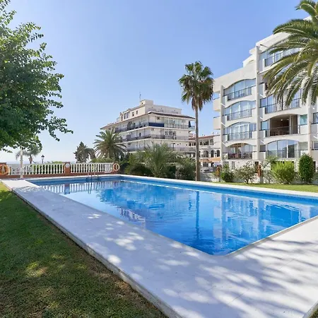 Carabeo 23- Acceso A La Playa Apartment Nerja Exterior photo