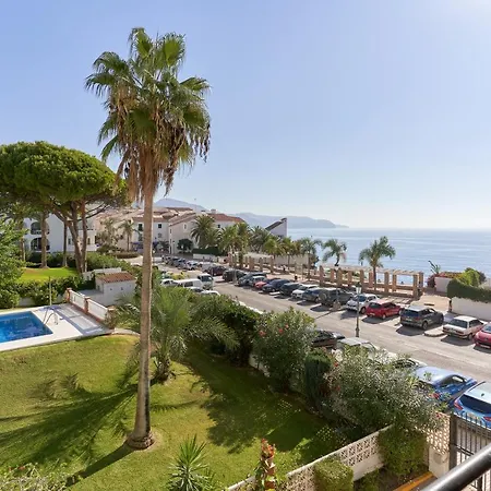 Carabeo 23- Acceso A La Playa Apartment Nerja Exterior photo