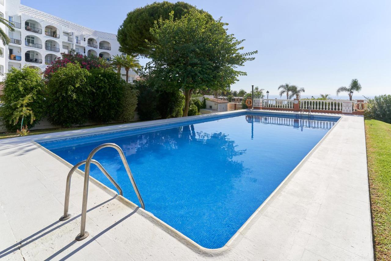 Carabeo 23- Acceso A La Playa Nerja